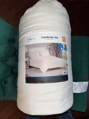 Mainstays Cream Comforter Set - Neutral Cream Bedding